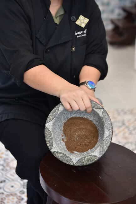 Bangkok: Hands-on Thai Cooking Class & Market Tour in Sathon - Sampling and Recipes