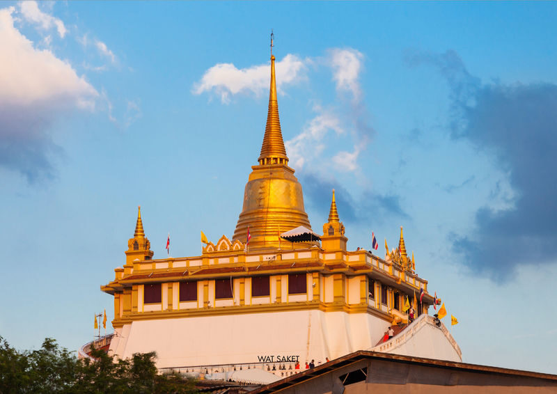 Bangkok Hidden Half Day Temples Tour by MyProGuide - Thai costume photos, with one detail to check