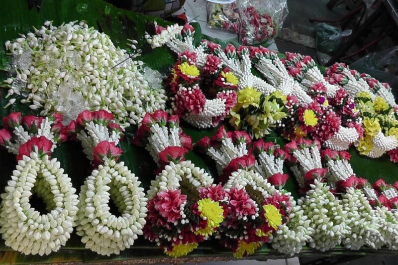 Bangkok: Historical Temples Tour & Hidden Bar at Sunset - Frequently Asked Questions