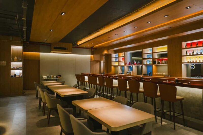 Bangkok: Hotaru 119 Omakase & Izakaya Seasonal Tastings - Who Will Enjoy This Tour?