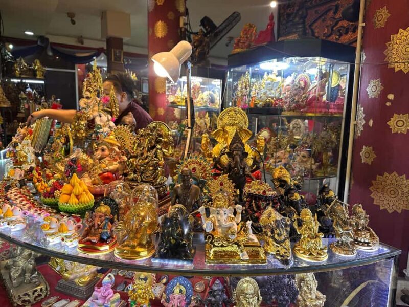 Bangkok; Huai Khwang Fortune Wealth & Career Blessing Tour - How It Compares to Other Experiences