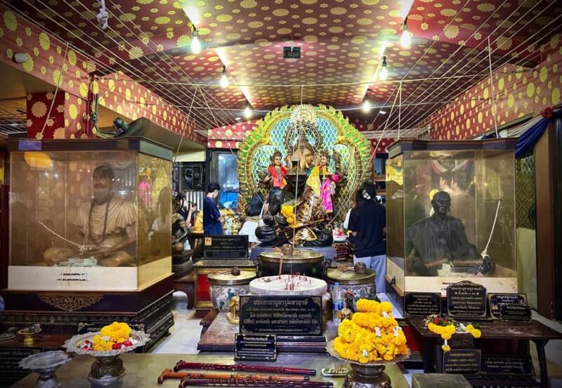 Bangkok; Huai Khwang Fortune Wealth & Career Blessing Tour - Exploring the Huai Khwang Wealth & Career Blessing Tour