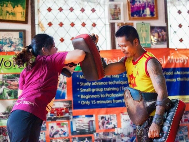 Bangkok: Khlong Toei Market & Bang Krachao Island Bike Tour - Full Description