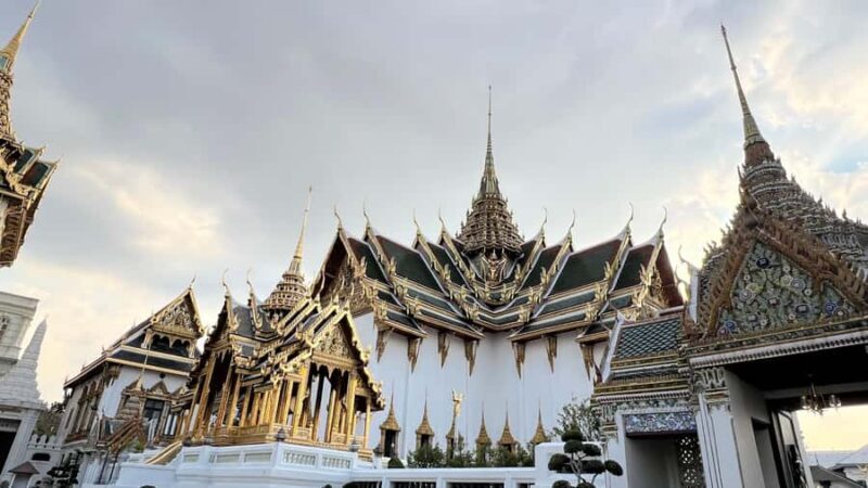 Bangkok: Kid On Tour Grand Palace and Emerald Buddha - Authentic Insights from Reviews