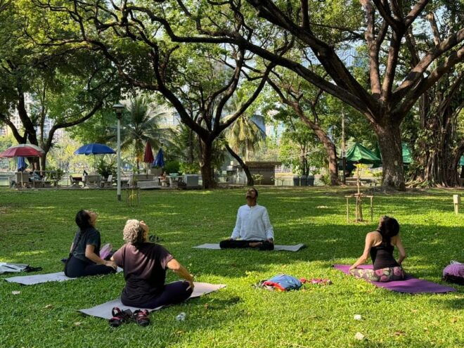 Bangkok: Lumpini Park Yoga Experience - Essential Items to Bring