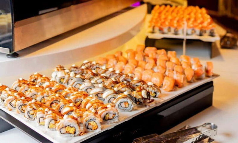 Bangkok: Luxury Dinner Cruise on Chao Phraya River - Good To Know