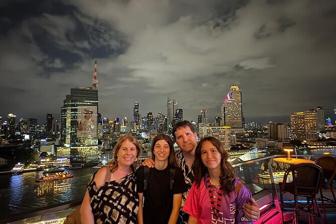 Bangkok: Luxury White Dinner Cruise Free Flow Beer and Wine - FAQ