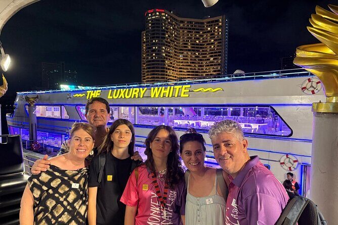 Bangkok: Luxury White Dinner Cruise Free Flow Beer and Wine - Good To Know:
