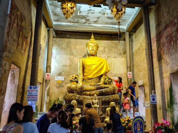 Bangkok: Maeklong Railway & Amphawa Floating Market Day Trip - Highlights
