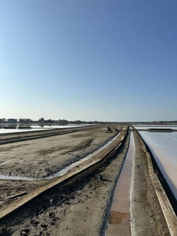 Bangkok: Maeklong Railway and Floating Market Tour - Why You Should Consider This Tour  