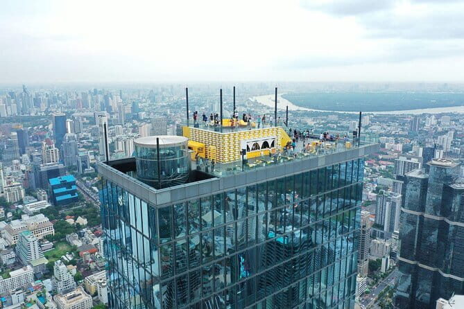 Bangkok Mahanakhon SkyWalk Entry ticket with Photo & Skyverse - The Experience Itself: What to Expect