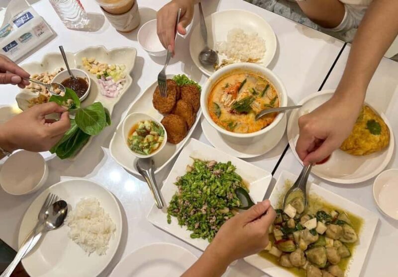 Bangkok Michelin Food Tour (3 Food stops, 8 tastings) - Good To Know