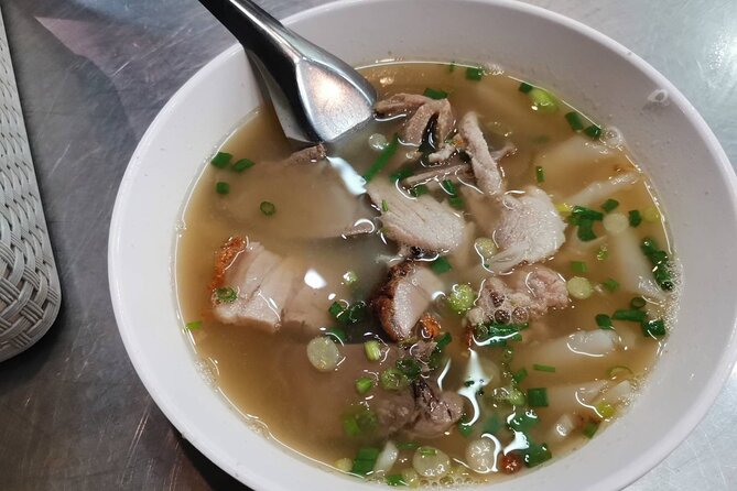 Bangkok: Michelin Guide Street Food Tour by Tuk Tuk - Pricing and Reservation