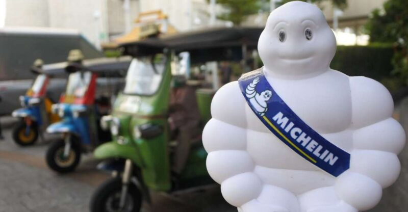 Bangkok: Michelin Guide Street Food Tour by Tuk Tuk - Good To Know
