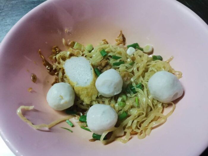 Bangkok: Michelin Guide Street Food Tour by Tuk Tuk - Tuk Tuk Transportation