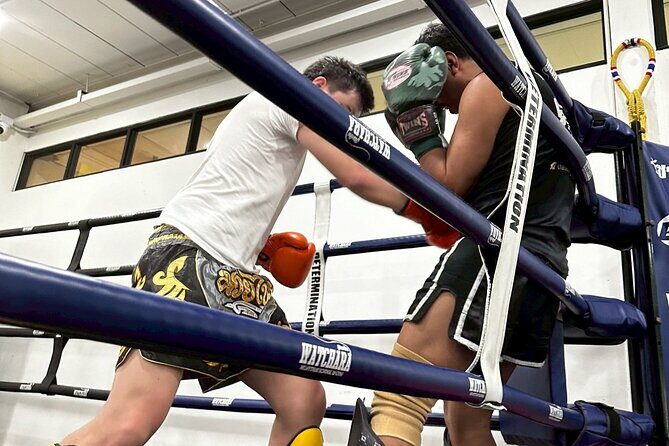 Bangkok Muay Thai Workout Class Fun Beginner Friendly Training - What Is the Experience Like?