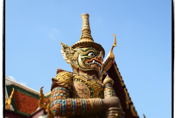 Bangkok Must Visit Sights - Chao Phraya River and the Floating Markets