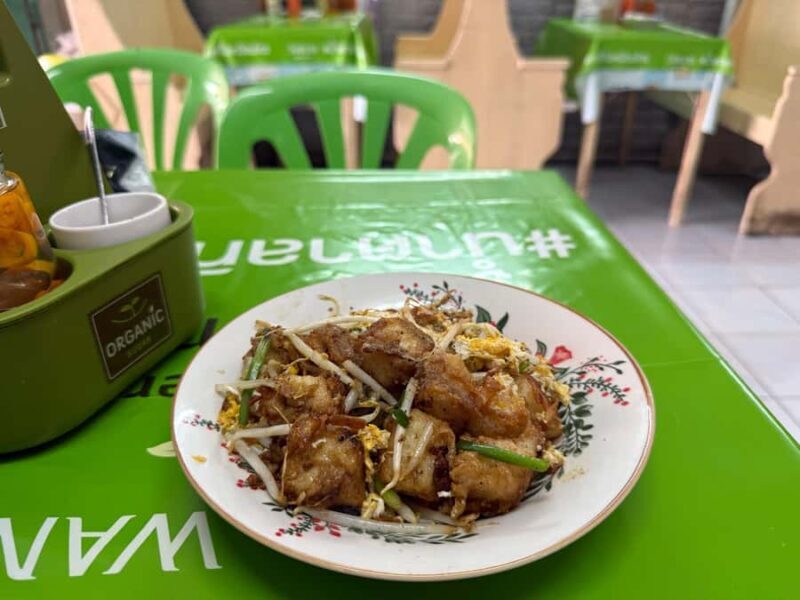 Bangkok: Nang Lerng Market 14+ Food Tour with Riverboat - Deep Dive into the Itinerary