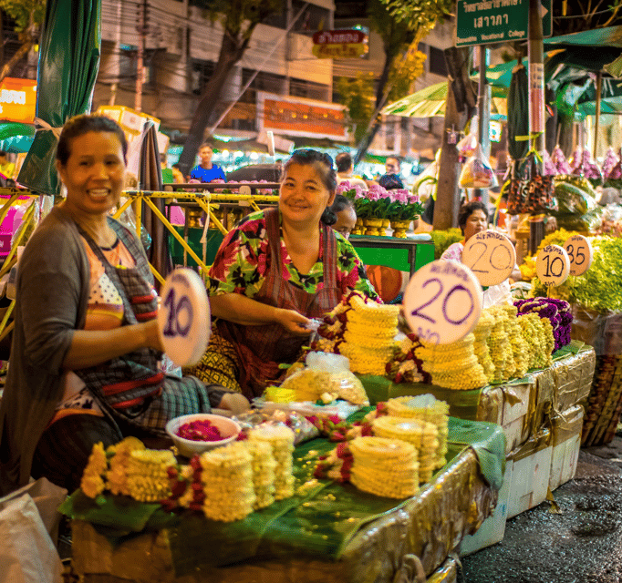 Bangkok: Night Bike Tour With Temples & Flower Market Visit - Frequently Asked Questions