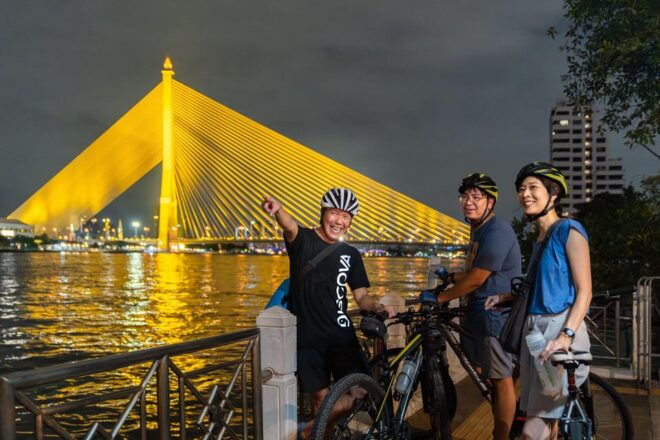 Bangkok: Night Bike Tour With Temples & Flower Market Visit - Important Information