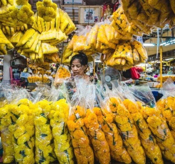 Bangkok Night Bike With Flower Market & Giant Swing - Common Questions