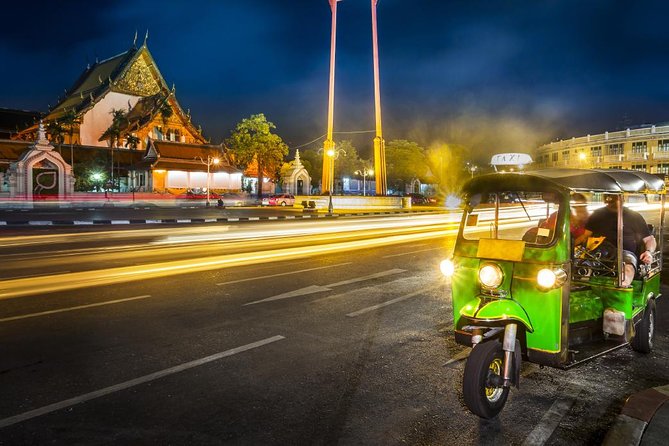 Bangkok Night Lights: Temple & City Tour by Tuk Tuk (SHA Plus) - Reviews