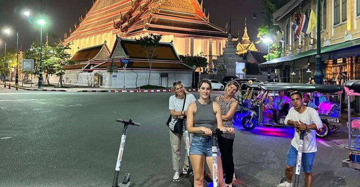 Bangkok Night Tour by Escooter - Booking Information