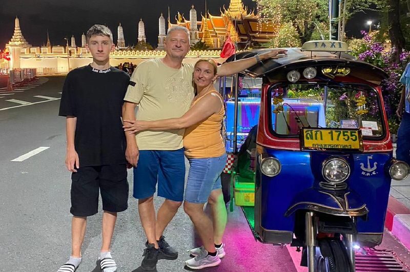 Bangkok Night Tour: Food, Temple & Tuk-Tuk - Price, pace, and practical fit