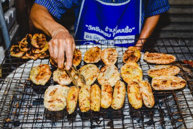 Bangkok: Old Siam Food Tour With 15 Tastings - Crispy Catfish Salads