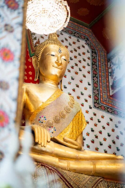 Bangkok: Option Ancient Thai Costume, Photoshoot at Wat Arun - Who Should Consider This Experience?