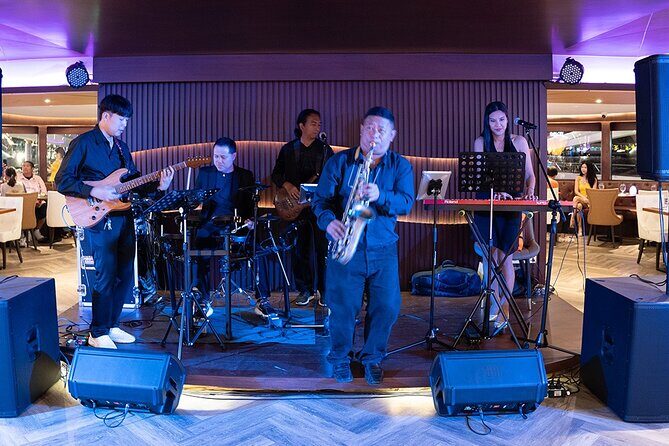 Bangkok Opulence Dinner Cruise Live Band - Who Is This Experience Best For?