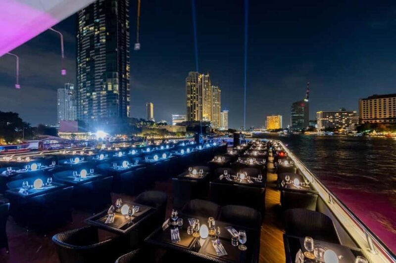 Bangkok: Opulence Luxury Buffet Dinner Cruise with Live Band - Authenticity and Overall Value