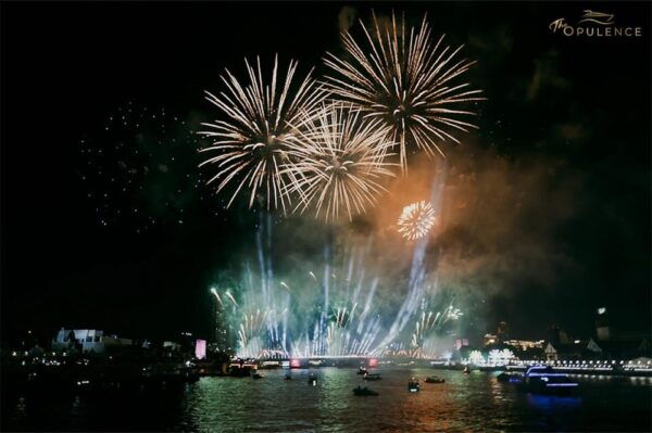 Bangkok: Opulence Luxury Dinner Cruise With Hotel Transfer - Customer Feedback
