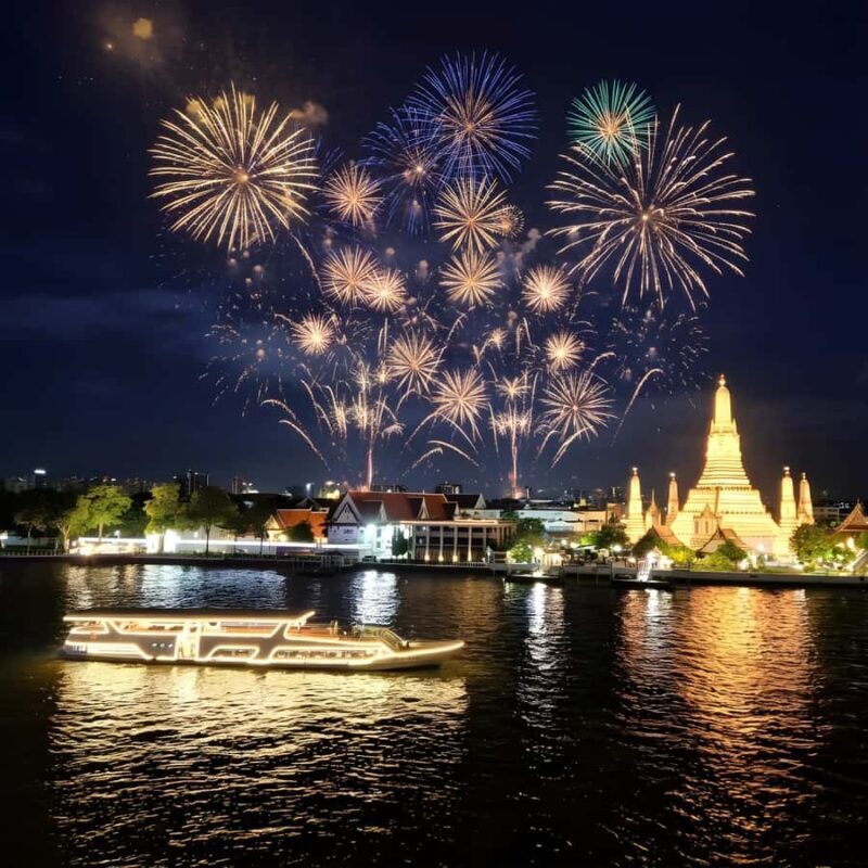 BANGKOK: PREMIUM DINNER BUFFET ON THE NEW HORIZON CRUISE - Good To Know
