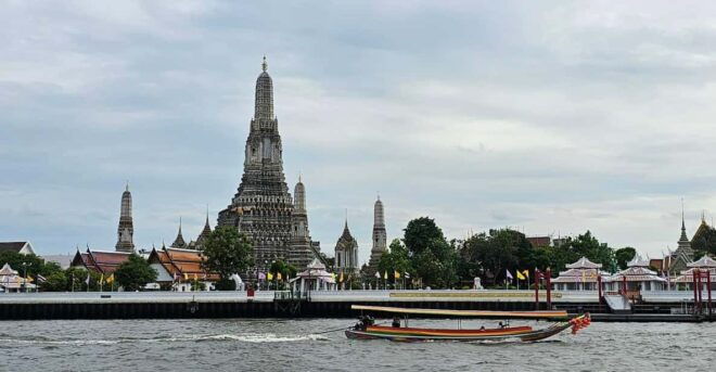 Bangkok Private and Custom Local Guide Tour - Experience and Customization