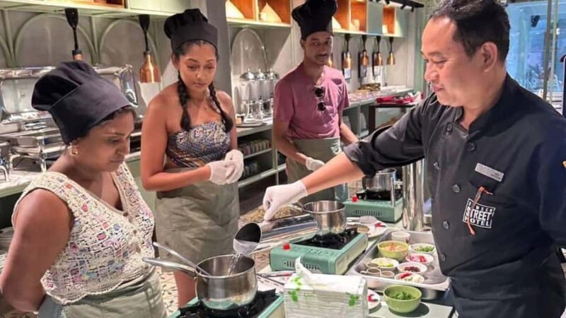 Bangkok: Private Casual Thai Cooking Class For Beginner - Why This Class Offers Good Value
