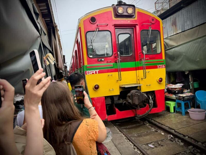 Bangkok: Private Floating Market and Train Market Experience - FAQ
