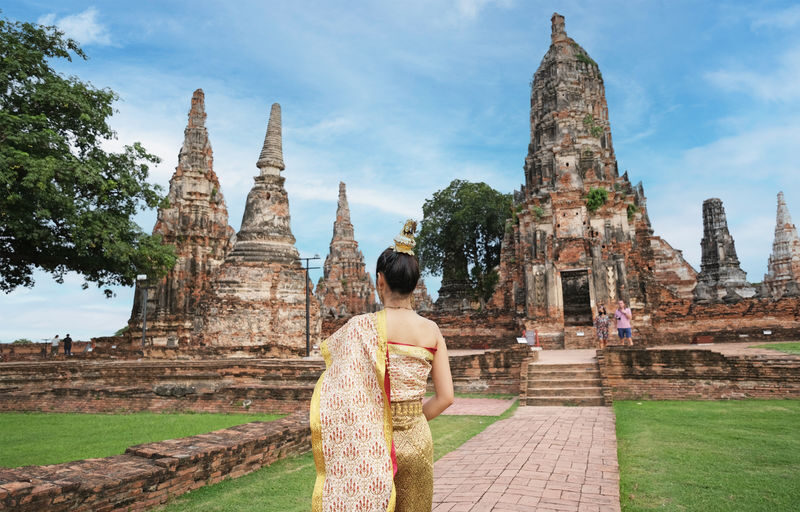 Bangkok Private Full-Day Culture & Food Tour - Pick the market route or the Ayutthaya route