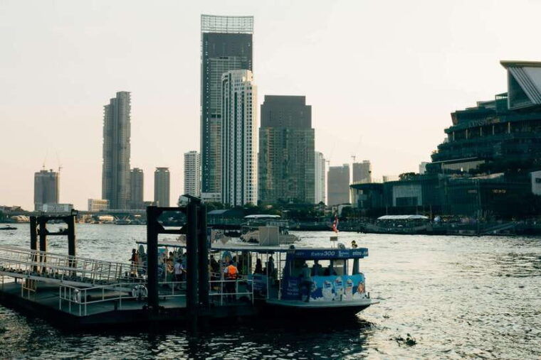 Bangkok: Private Grand Palace, Canal Boat & Chinatown, 1 Day - Lunch