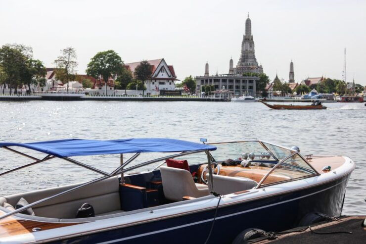 Bangkok: Private Luxury Speedboat Chaophraya River Cruise - Activity Highlights