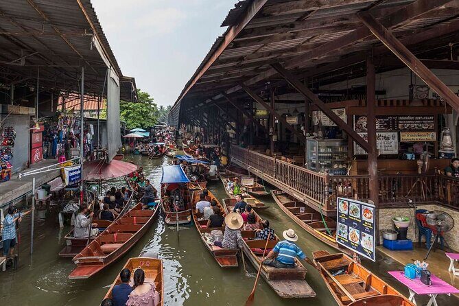 Bangkok: Railway and Floating Market Tour + Dragon Temple - FAQs
