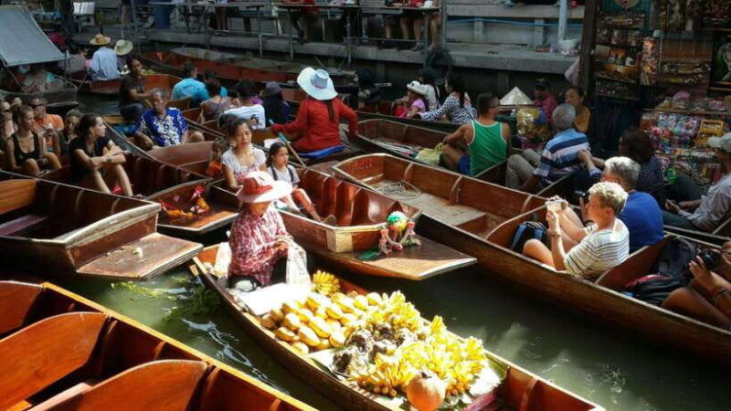 Bangkok: Railway Market & Damnuansaduak Floating Market Tour - Good To Know