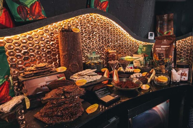 Bangkok: Red Sky 57th Floor COCOA XO Bar - FAQs