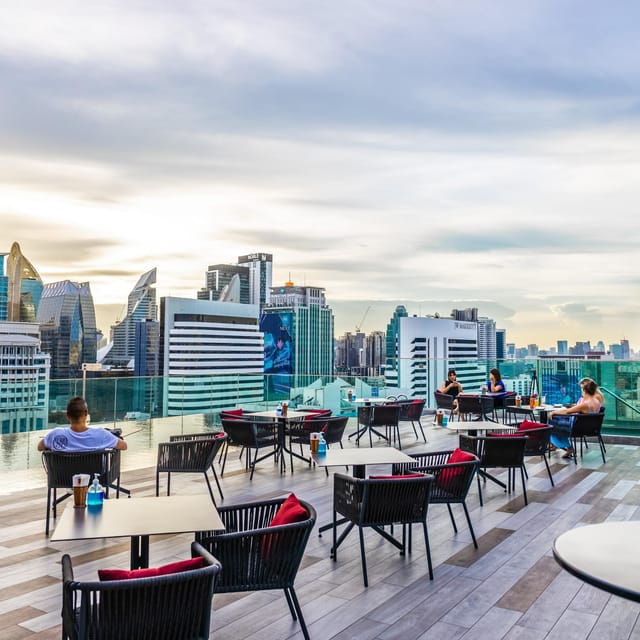 Bangkok: RedSquare Rooftop Bar at Novotel Sukhumvit 4 - Unique Cocktails and Bites