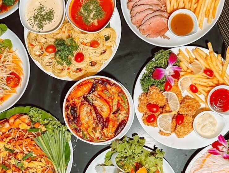 Bangkok: Royal Princess Chao Phraya Dinner Cruise - Price and Availability