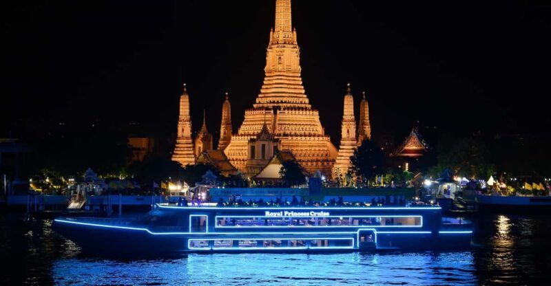 Bangkok: Royal Princess River Dinner Cruise With Live Music - Good To Know