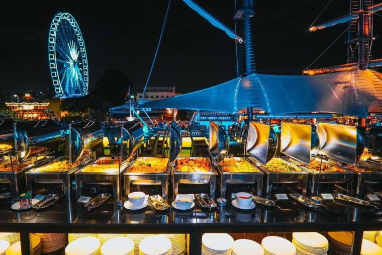 Bangkok: Royal Princess River Dinner Cruise With Live Music - Cruise Schedule and Availability