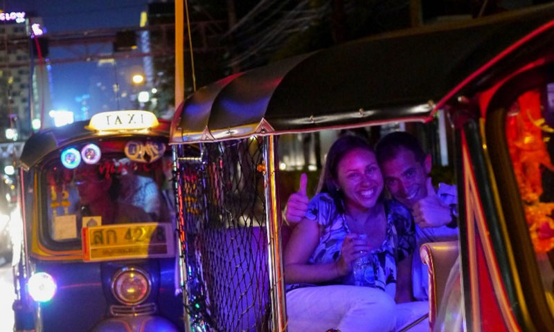Bangkok Samyan 4-Hour Small Group Street Food Tour - What makes this Bangkok food tour worth considering