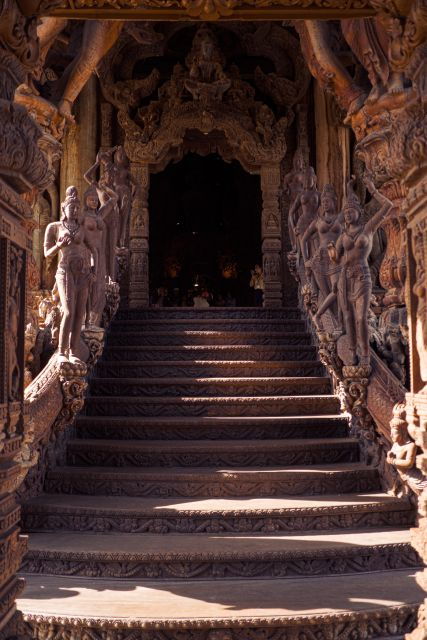 Bangkok: Sanctuary of Truth Tour - Tour Duration and Itinerary