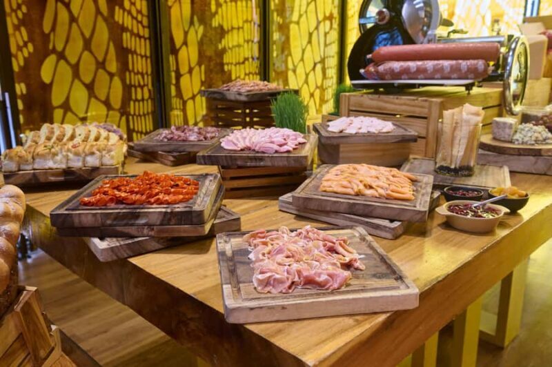 Bangkok: Saturday Unlimited Cocktail Brunch at W Bangkok - Who Would Love This Experience?  